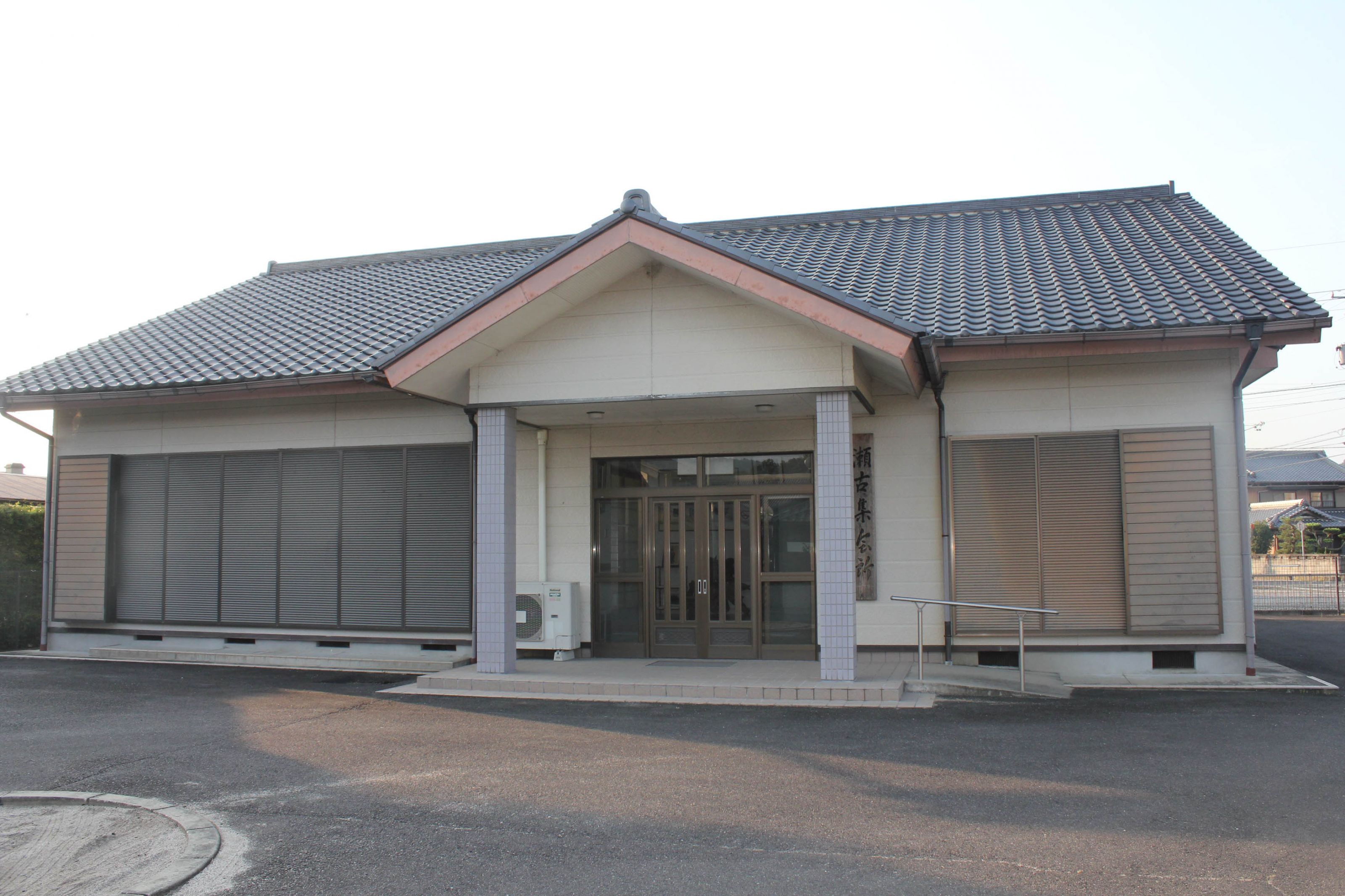 津市の瀬古集会所の十一面観音像と薬師如来像：達人に訊け！：中日新聞Web