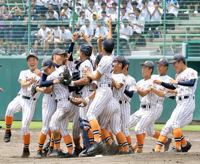 福井大会 第99回全国高校野球選手権 ：中日新聞Web
