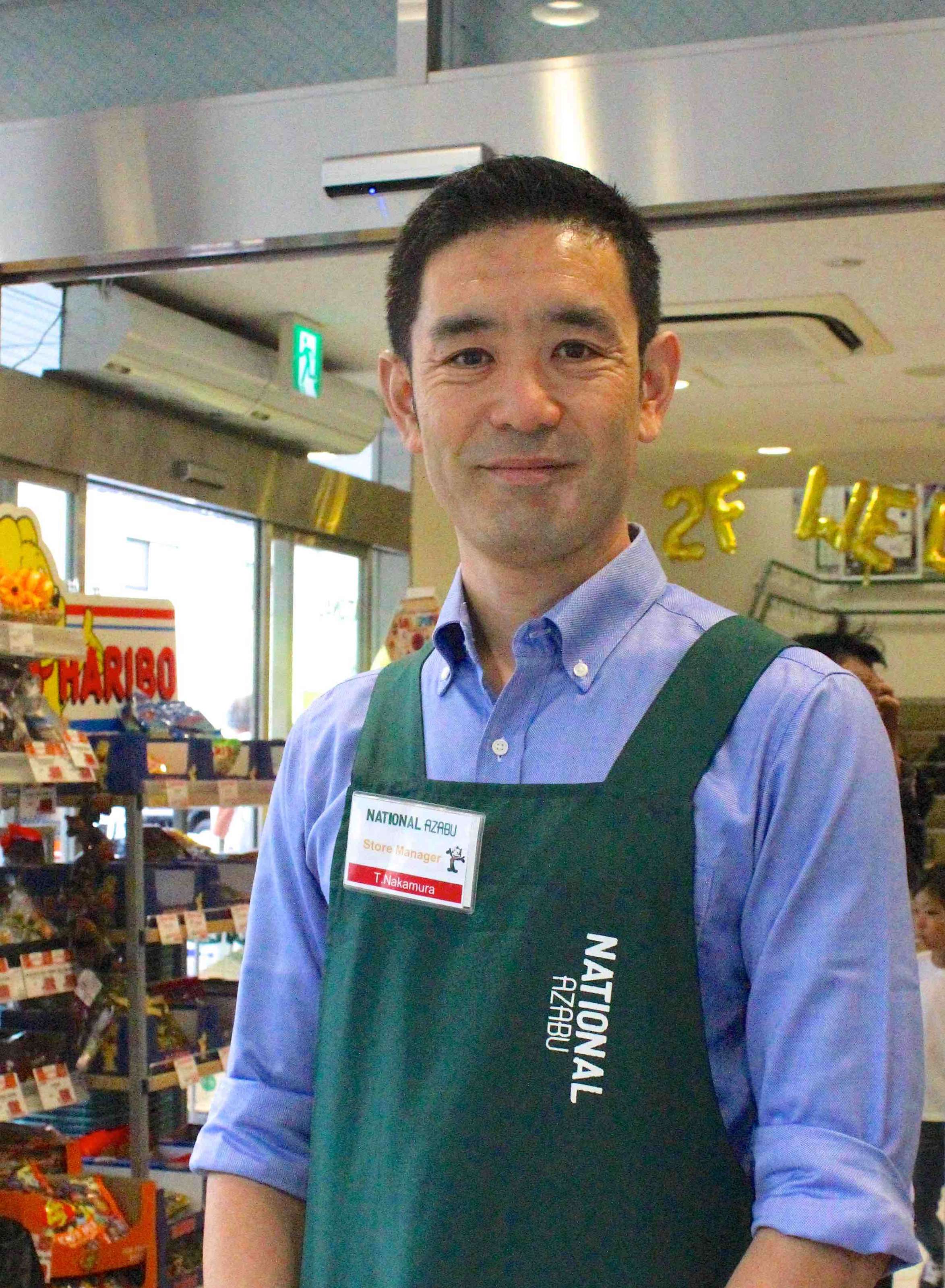 第39回】日本に暮らす外国人に地元食を！ スーパー業界の“奥さまは魔女”「ナショナル麻布」＜前編. 魔法の始まり＞ ：達人に訊け！：中日新聞Web