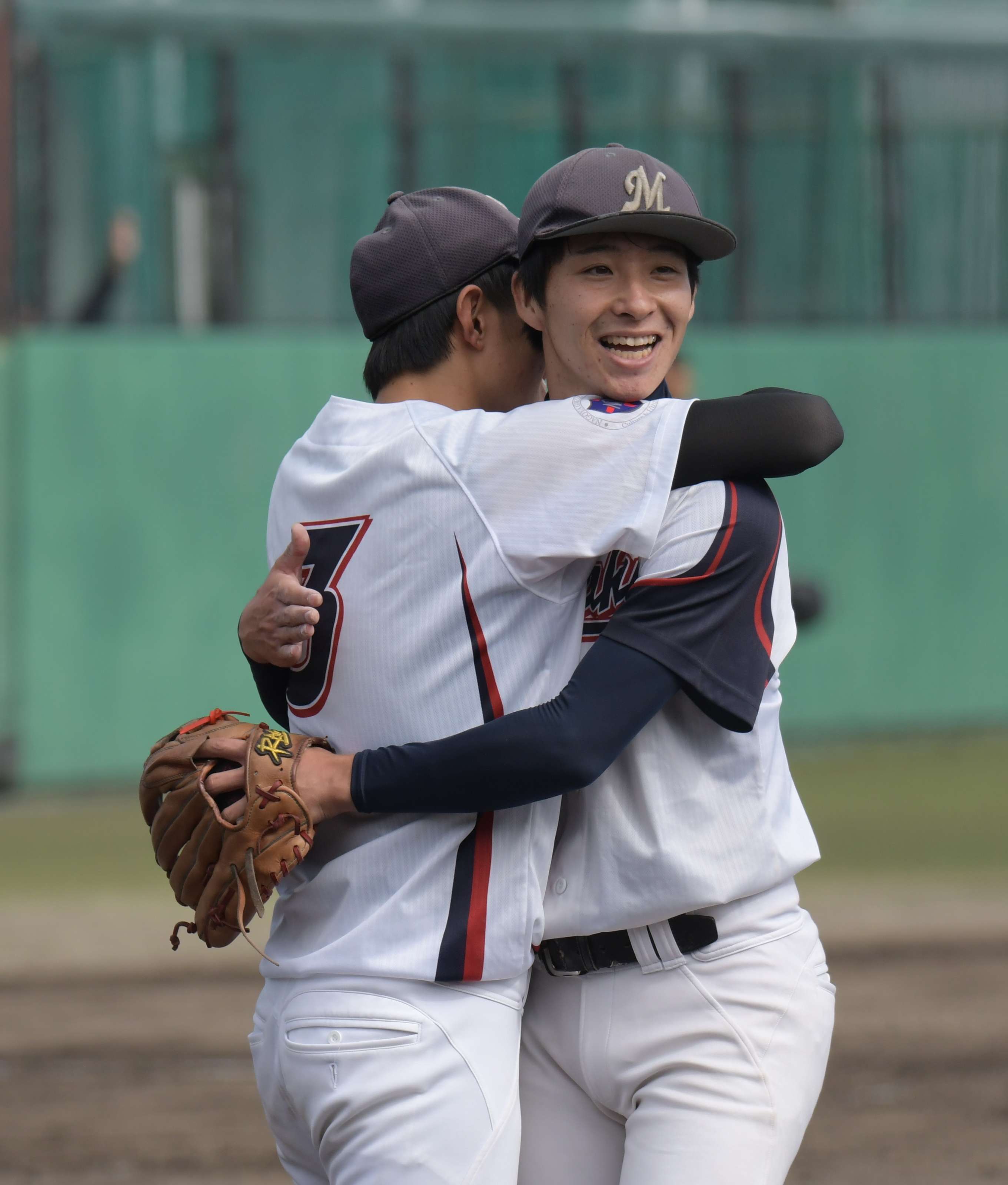 入替戦進出チーム決定 ２部名古屋学院大学 ３部名古屋大学が優勝 ホームランアーティスト チーム唯一の４年生 達人に訊け 中日新聞web